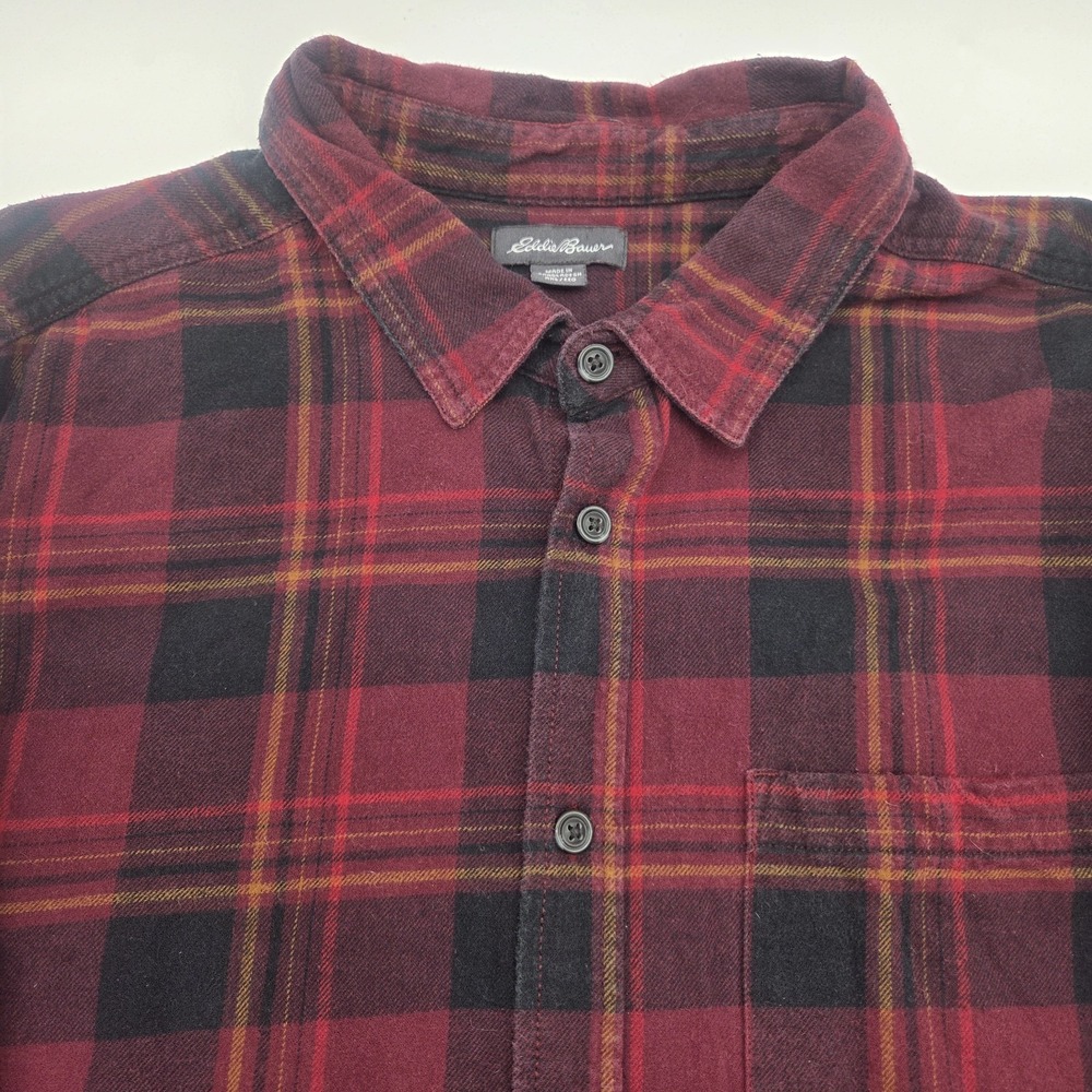 Eddie Bauer 2XL Flannel Shirt Red Black Plaid 100% Cotton Button Down Casual